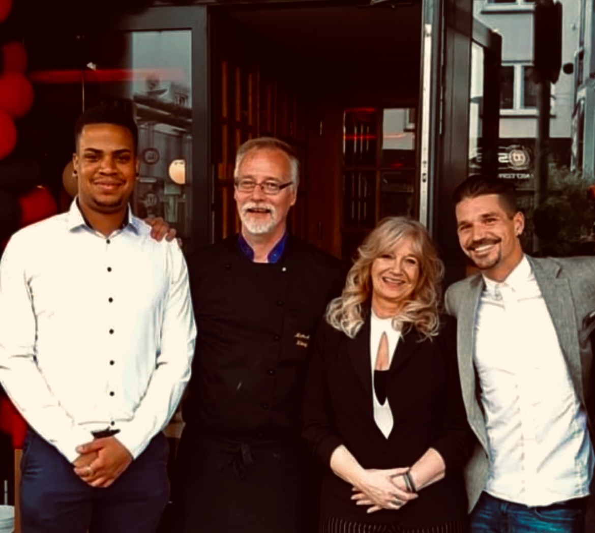 Ein Bild eines jungen dynamischen Mannes